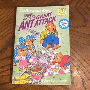 The Berenstain Bears kids book | The Great Ant Attack | Big Chapter Books